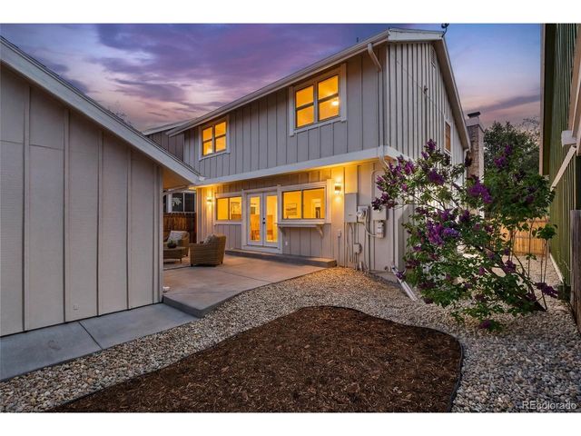 7570 S Rosemary Cir, Centennial, CO 80112