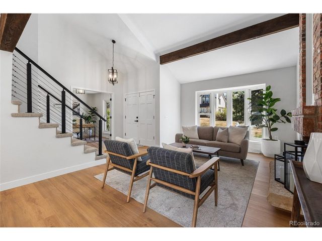 7570 S Rosemary Cir, Centennial, CO 80112