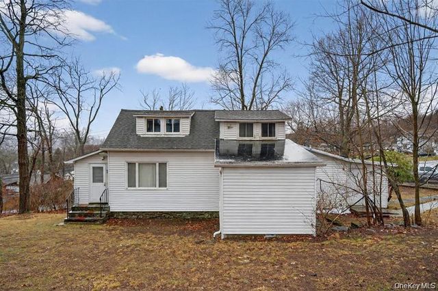 36 Weygant Hill, Highland Mills, NY 10930