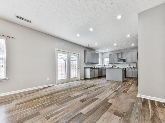 2013 Dartmoth Way, Villa Rica, GA 30180