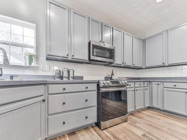 2013 Dartmoth Way, Villa Rica, GA 30180