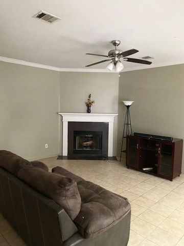 20820 Pacers Gait LN, Pflugerville, TX 78660