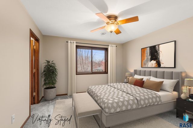 115 Emmett Trl, Harrisburg, SD 57032