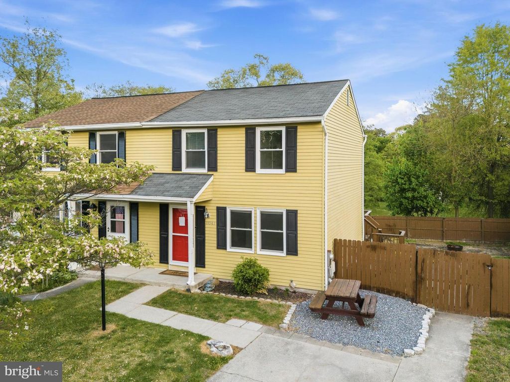 Image 1 of property listing at 8041 BOSLEY CT, Glen Burnie, MD 21061