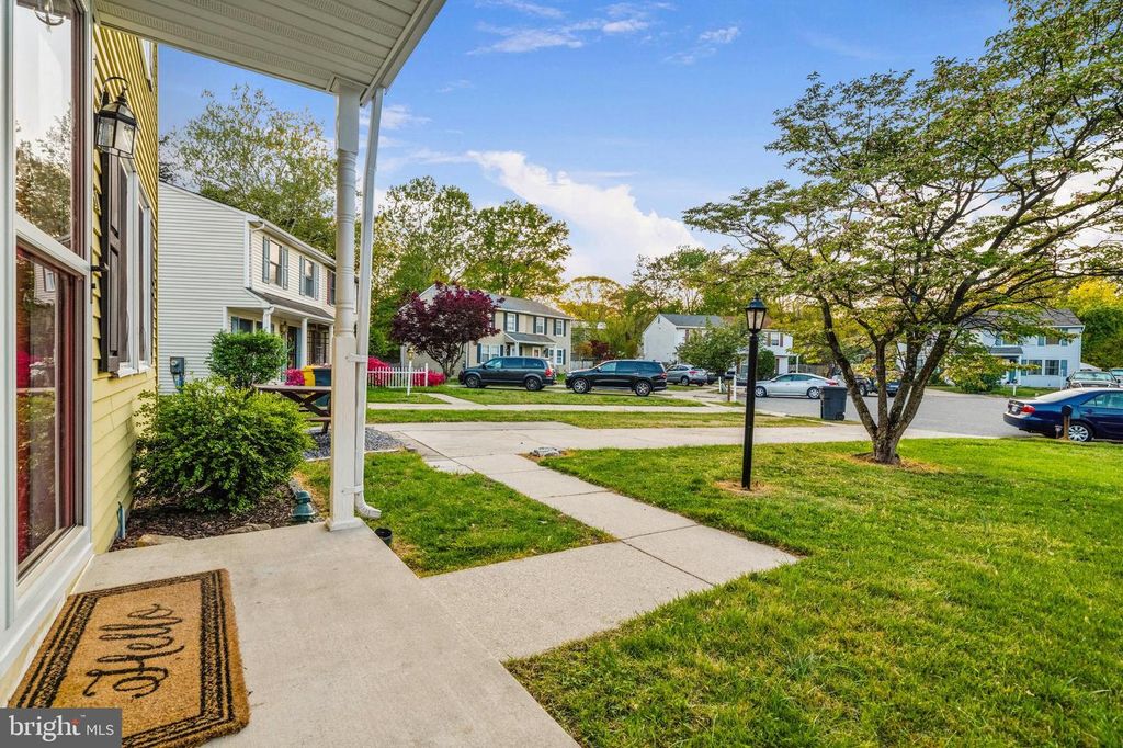 Image 3 of property listing at 8041 BOSLEY CT, Glen Burnie, MD 21061