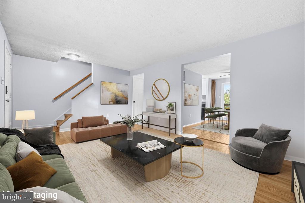 Image 7 of property listing at 8041 BOSLEY CT, Glen Burnie, MD 21061