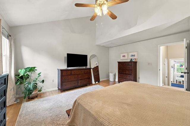 52 Pickman Rd 3B, Salem, MA 01970