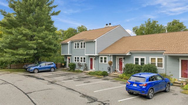 52 Pickman Rd 3B, Salem, MA 01970