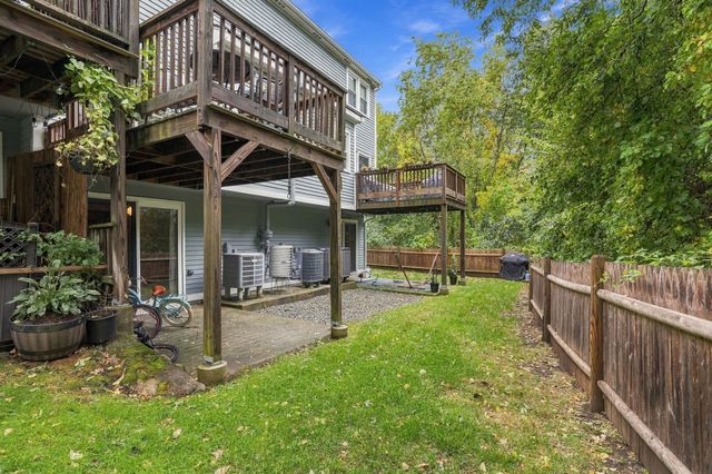 52 Pickman Rd 3B, Salem, MA 01970