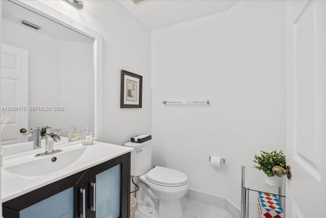 1099 Birchwood Road, Weston, FL 33327