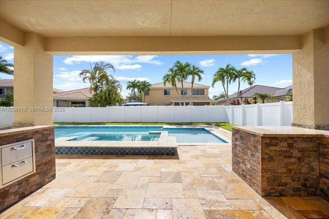 1099 Birchwood Road, Weston, FL 33327