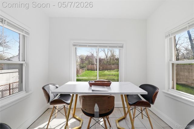 21412 Reimanville Avenue, Royal Oak Charter Township, MI 48220
