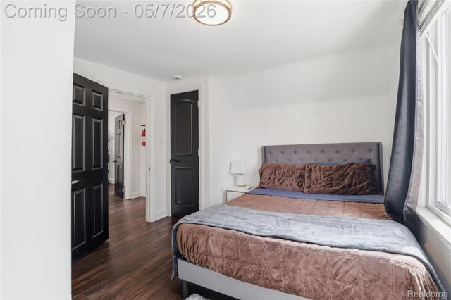 21412 Reimanville Avenue, Royal Oak Charter Township, MI 48220