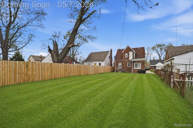 21412 Reimanville Avenue, Royal Oak Charter Township, MI 48220