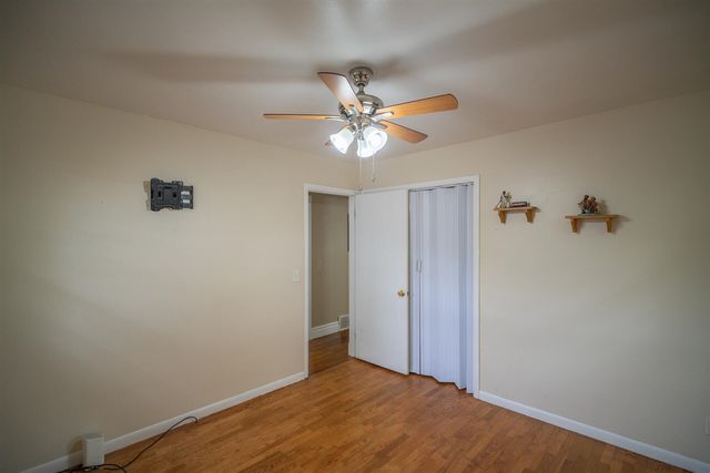 1355 W Broadway Avenue, Muskegon, MI 49441
