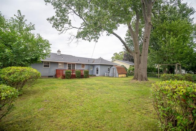 1355 W Broadway Avenue, Muskegon, MI 49441
