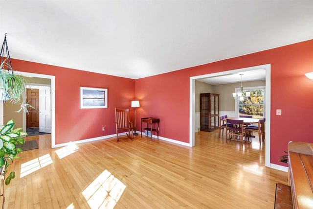 1460 WOODMONT WAY, Ashwaubenon, WI 54313