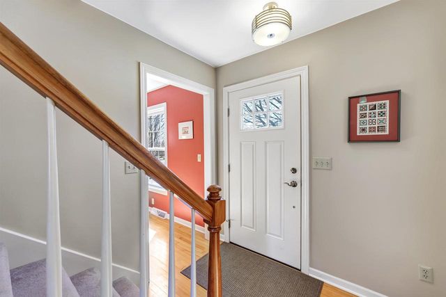 1460 WOODMONT WAY, Ashwaubenon, WI 54313