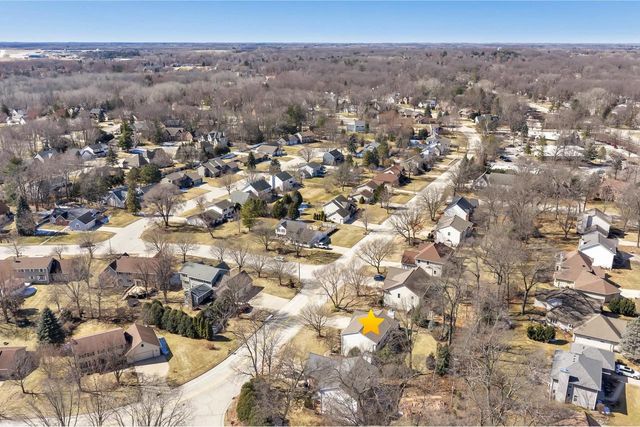 1460 WOODMONT WAY, Ashwaubenon, WI 54313