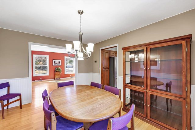 1460 WOODMONT WAY, Ashwaubenon, WI 54313