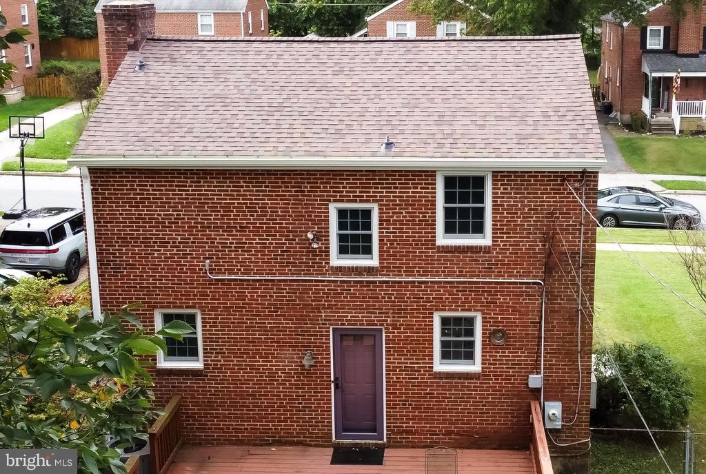 29 DUNGARRIE RD, Baltimore, MD 21228