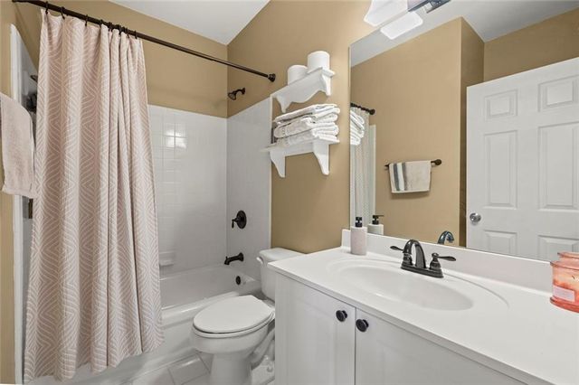 4195 Canterbury Walk Drive, Duluth, GA 30097