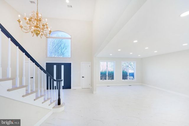 2713 SILKWOOD CT, Oakton, VA 22124