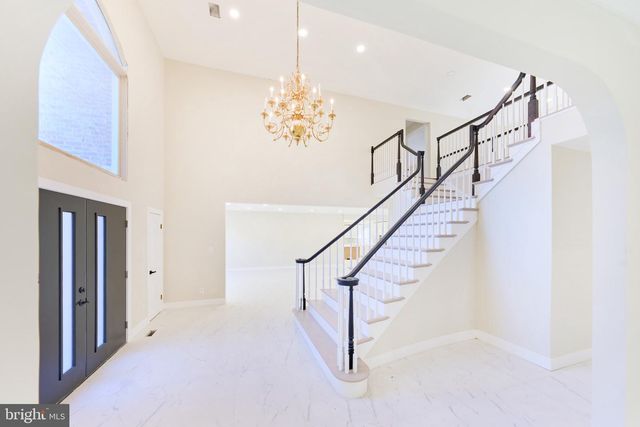 2713 SILKWOOD CT, Oakton, VA 22124
