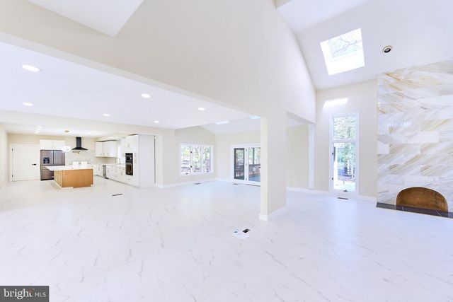 2713 SILKWOOD CT, Oakton, VA 22124