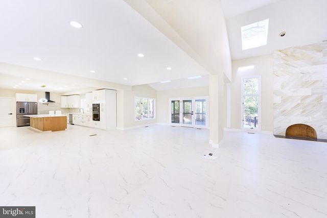 2713 SILKWOOD CT, Oakton, VA 22124