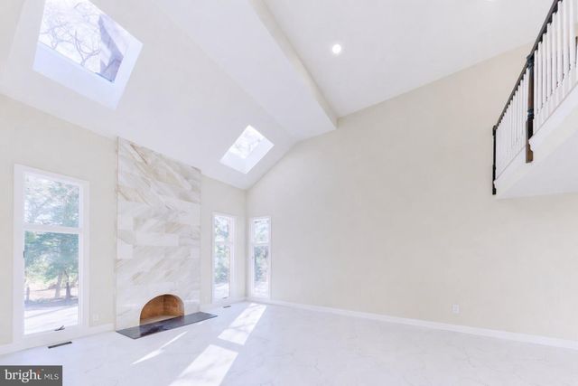 2713 SILKWOOD CT, Oakton, VA 22124