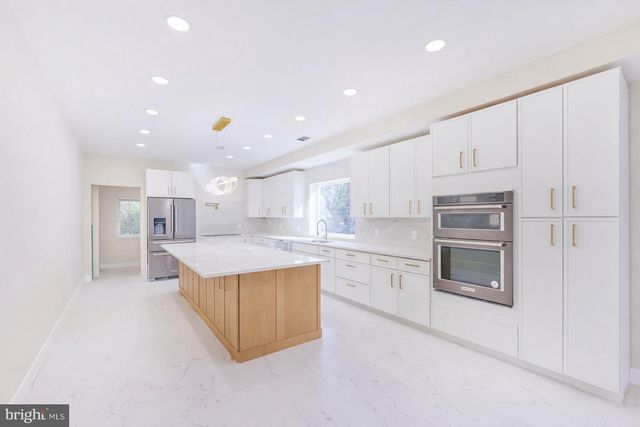 2713 SILKWOOD CT, Oakton, VA 22124