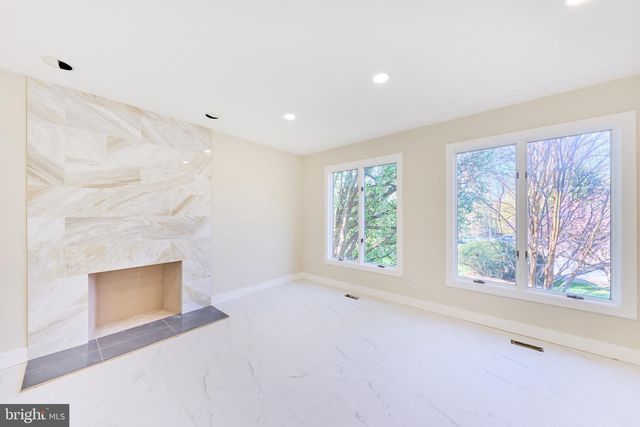 2713 SILKWOOD CT, Oakton, VA 22124
