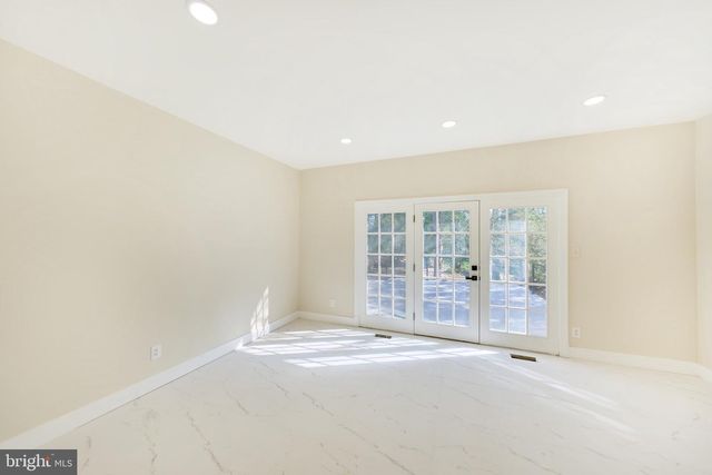 2713 SILKWOOD CT, Oakton, VA 22124