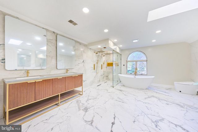 2713 SILKWOOD CT, Oakton, VA 22124