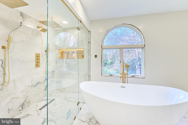 2713 SILKWOOD CT, Oakton, VA 22124