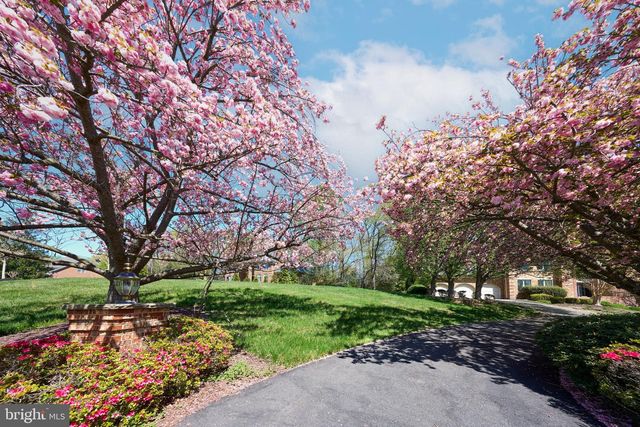 2713 SILKWOOD CT, Oakton, VA 22124