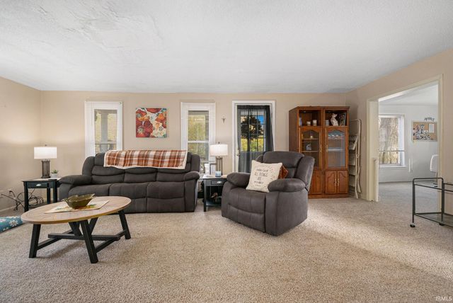 7217 11A Road, Plymouth, IN 46563