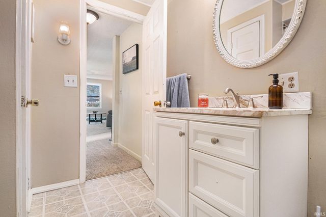 7217 11A Road, Plymouth, IN 46563