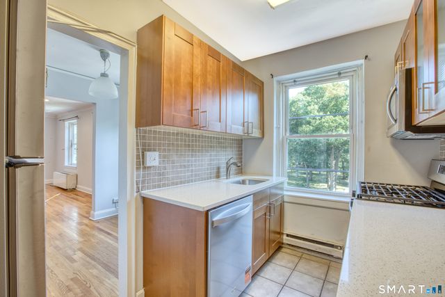 110 Summer Street 3A, Stamford, CT 06840