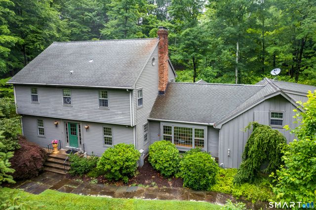 28 Winding Brook Lane, Redding, CT 06896