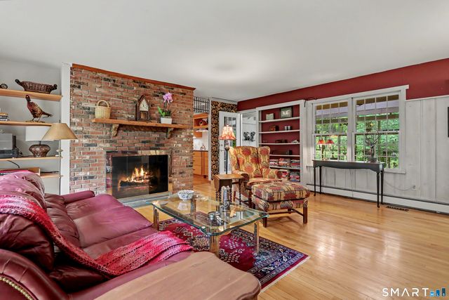 28 Winding Brook Lane, Redding, CT 06896
