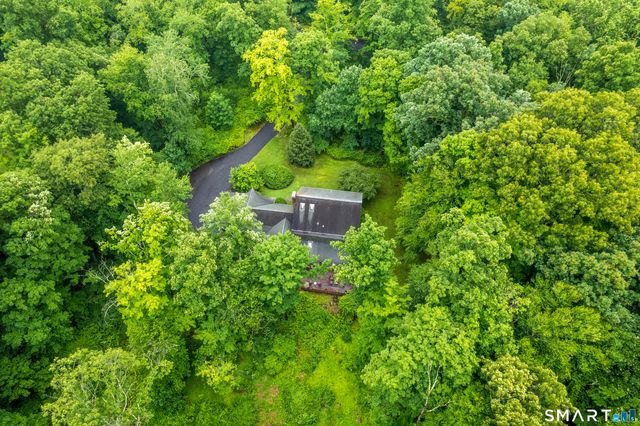 28 Winding Brook Lane, Redding, CT 06896