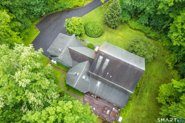 28 Winding Brook Lane, Redding, CT 06896