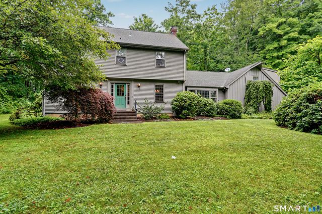 28 Winding Brook Lane, Redding, CT 06896
