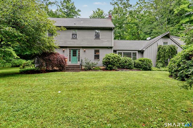 28 Winding Brook Lane, Redding, CT 06896