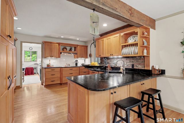 28 Winding Brook Lane, Redding, CT 06896