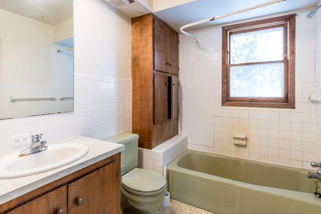 1205 N Nokomis, Alexandria, MN 56308