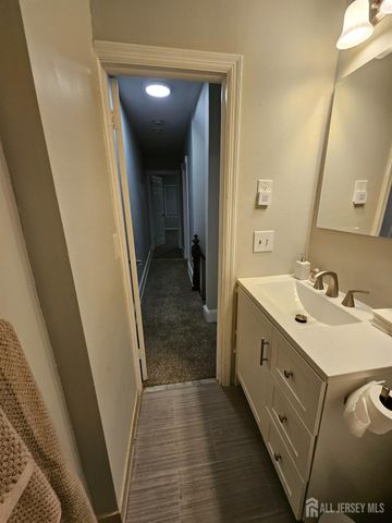 74 Coley Street, Woodbridge Proper, NJ 07095