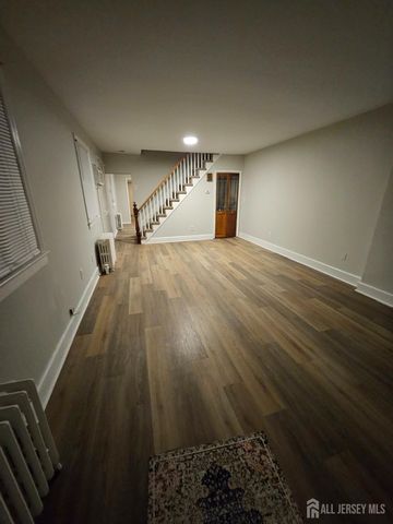 74 Coley Street, Woodbridge Proper, NJ 07095